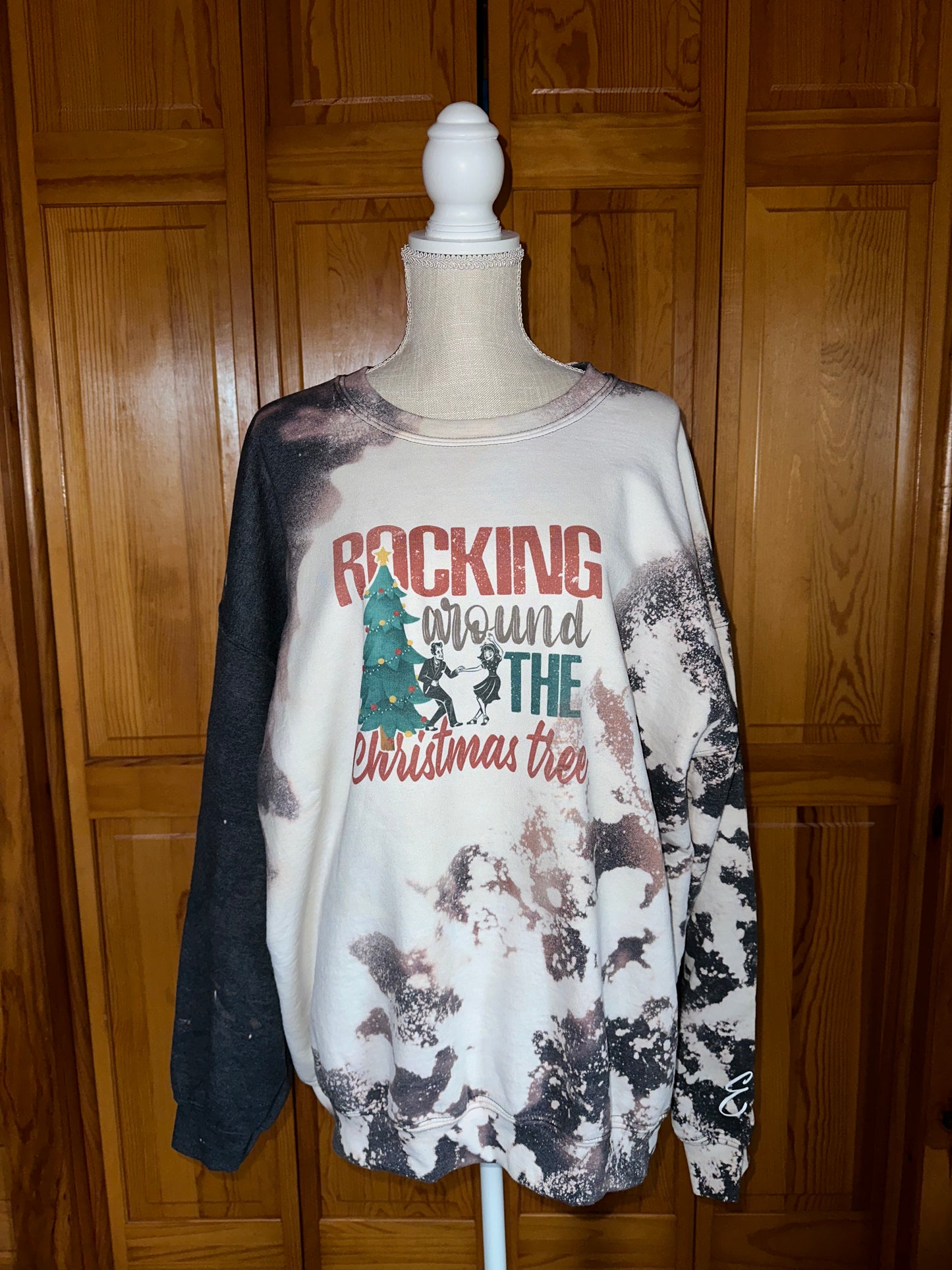 Rocking Around The Christmas Tree (2XL)